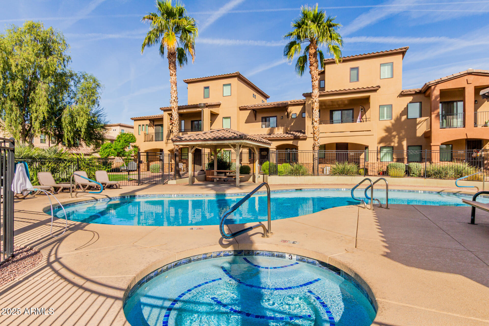 2821 S SKYLINE Drive 176