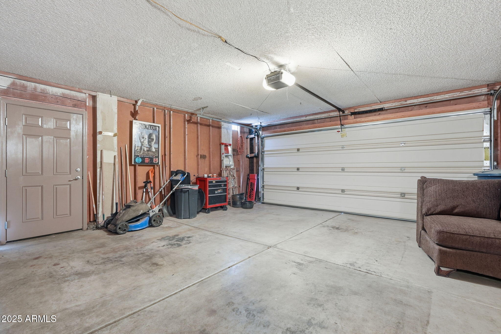 1504 N IOWA Street