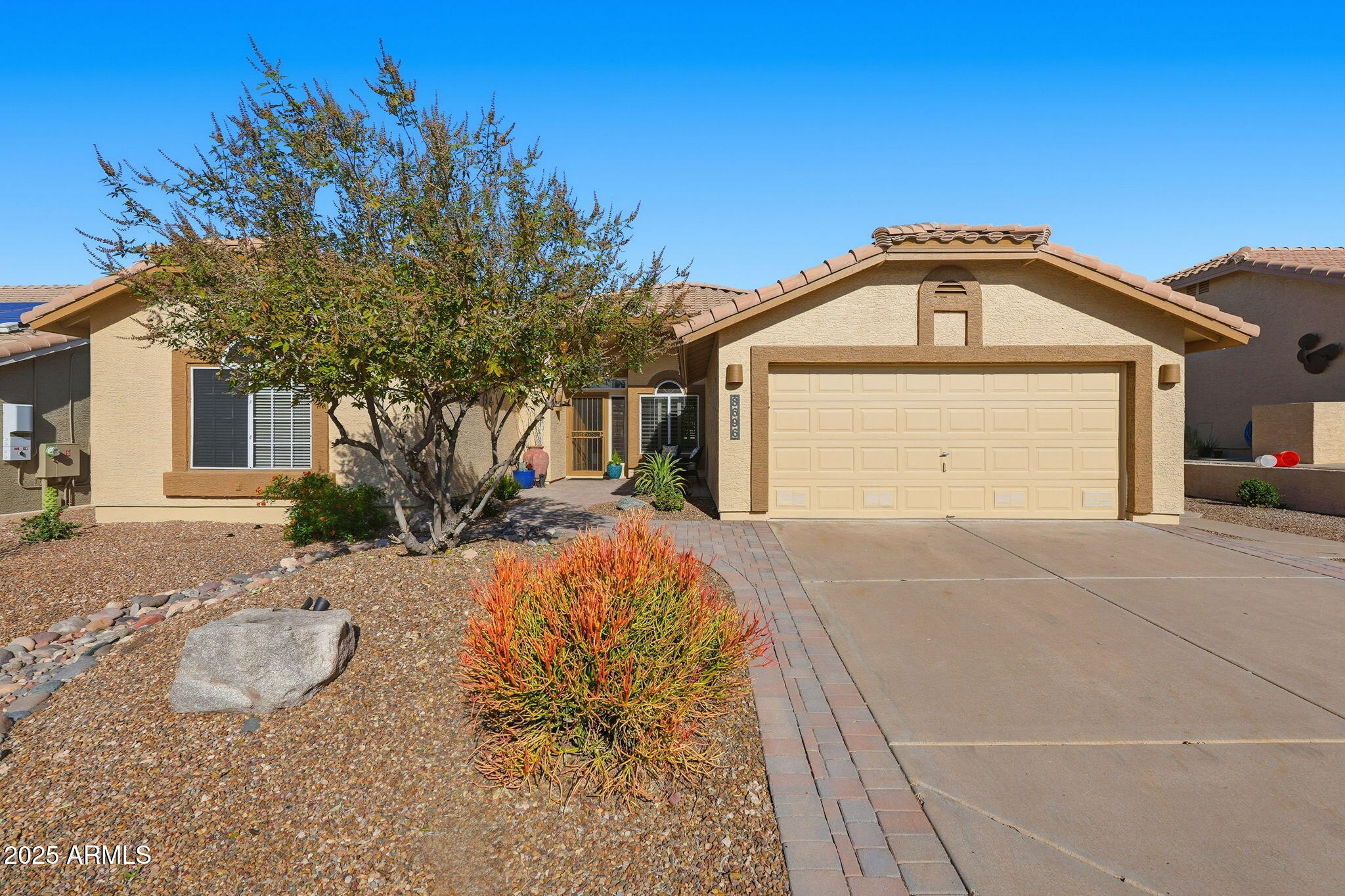8696 E ALOE Drive
