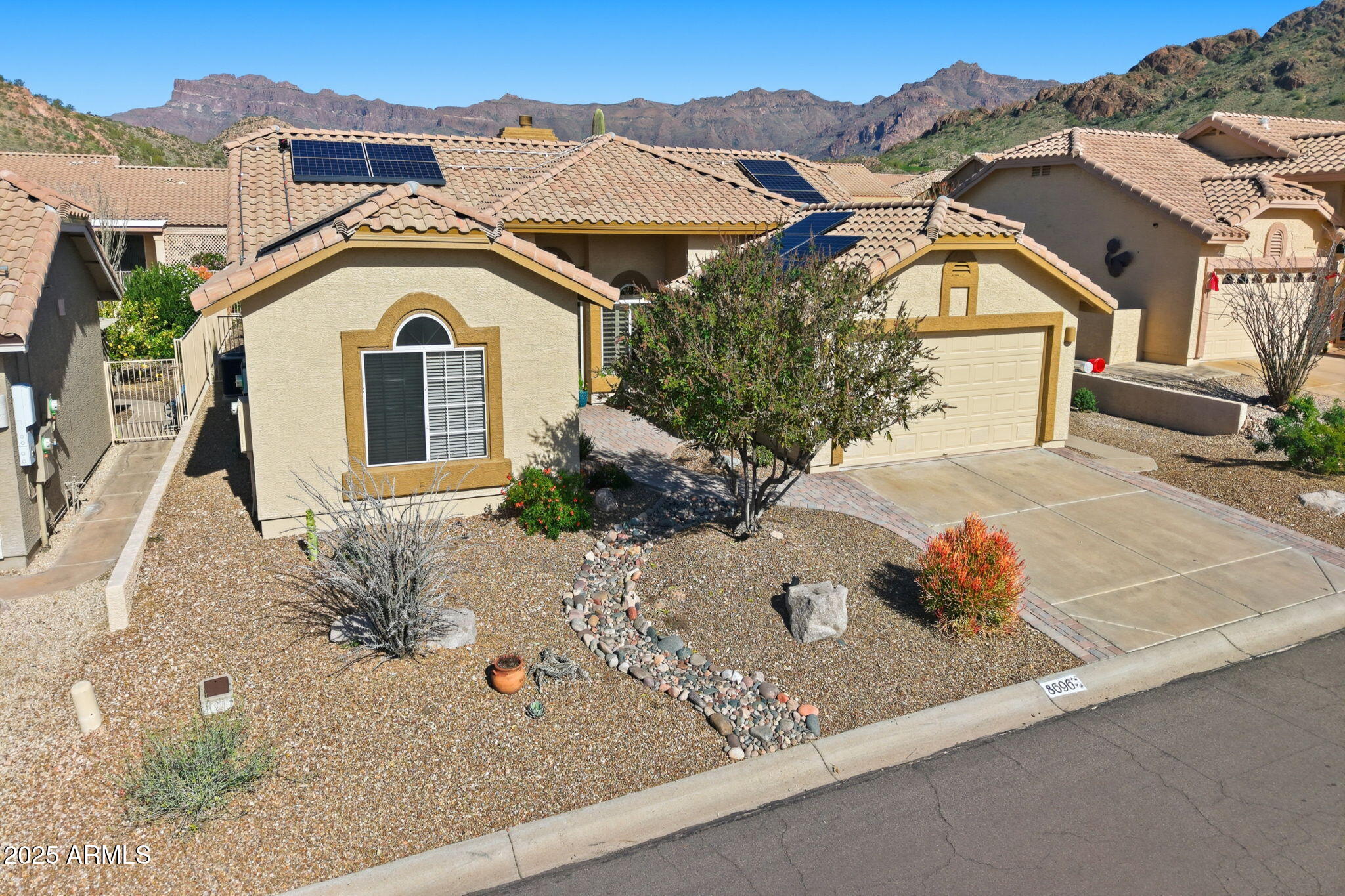 8696 E ALOE Drive