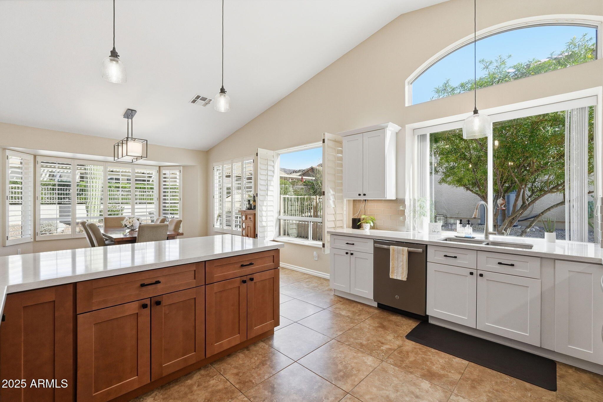 8696 E ALOE Drive