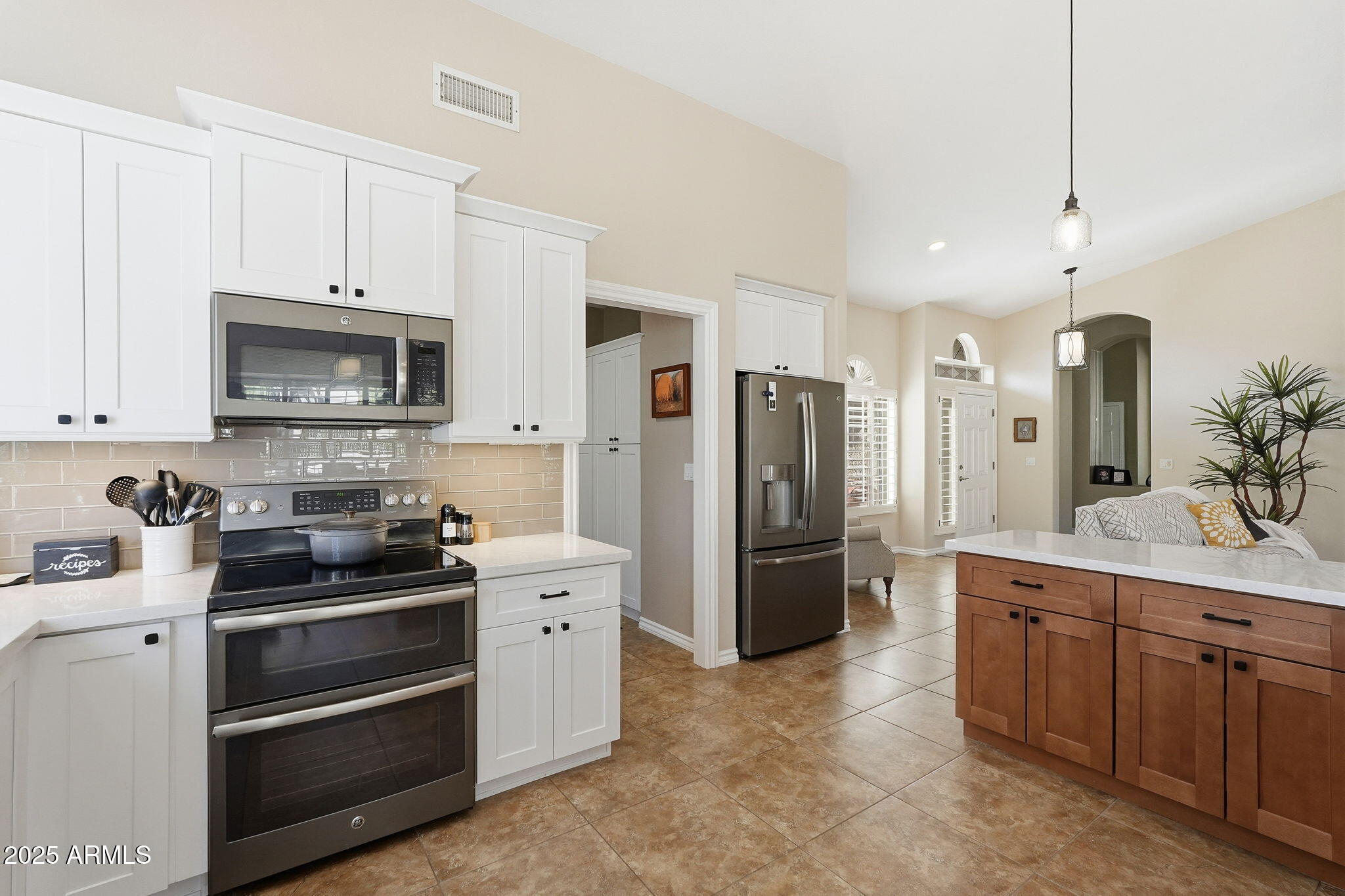8696 E ALOE Drive