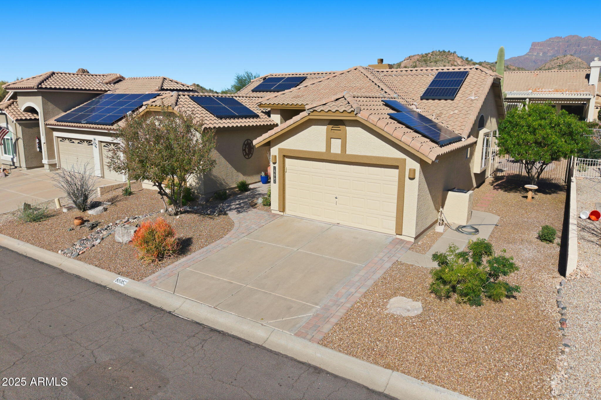 8696 E ALOE Drive