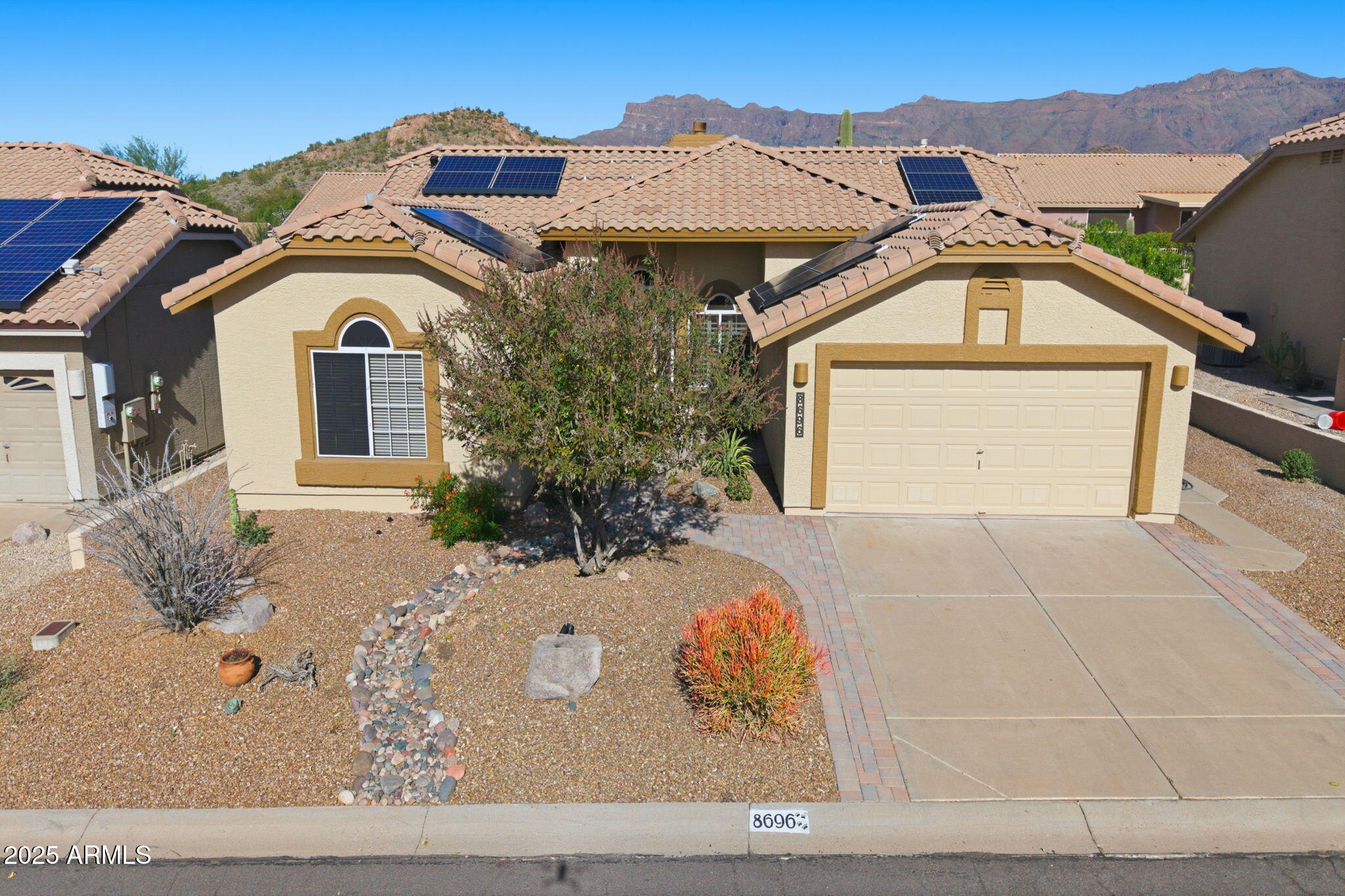 8696 E ALOE Drive