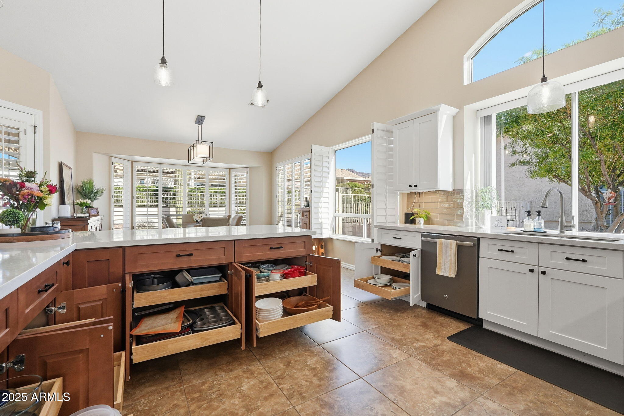 8696 E ALOE Drive