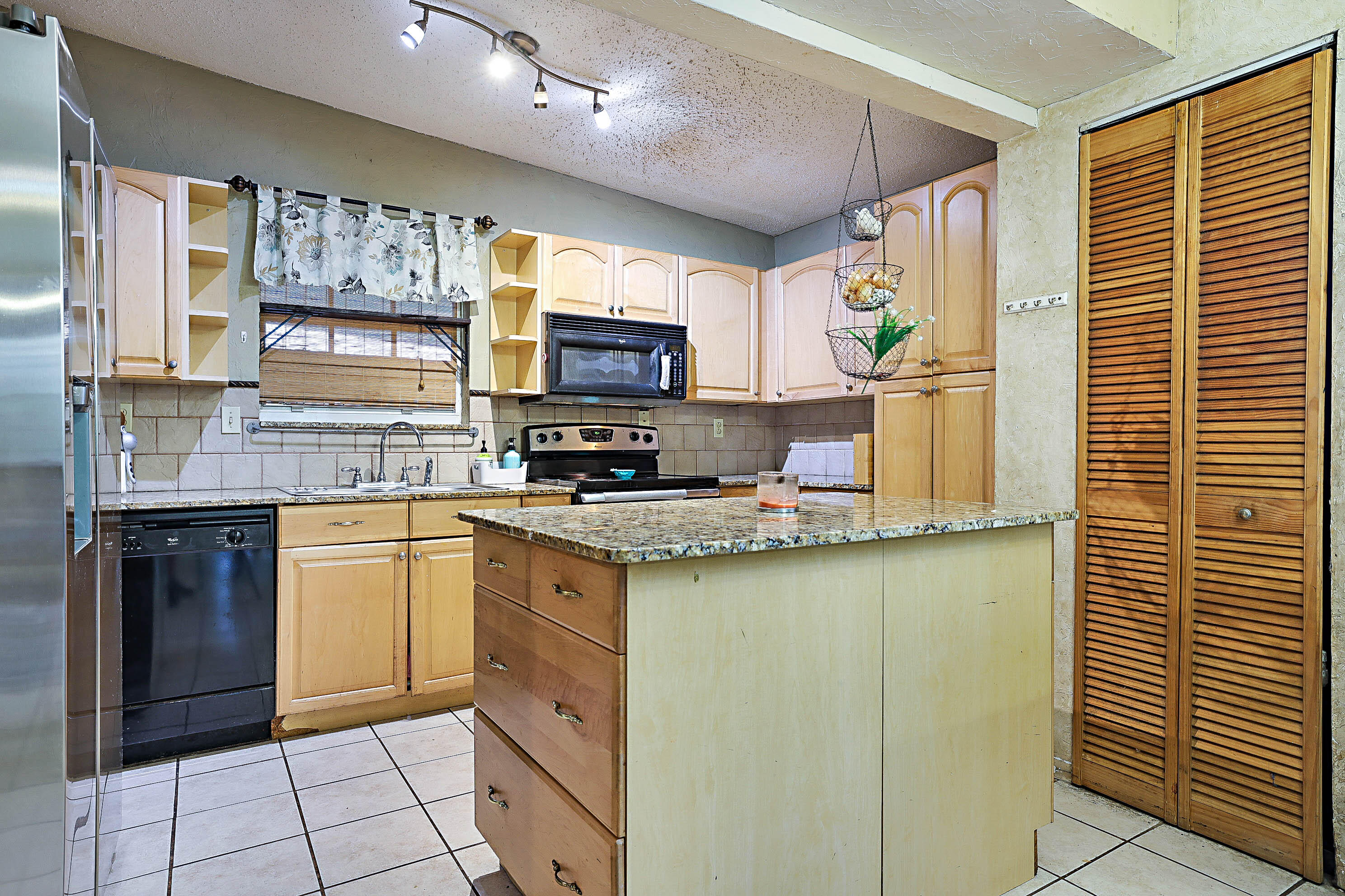 764 Camellia Drive