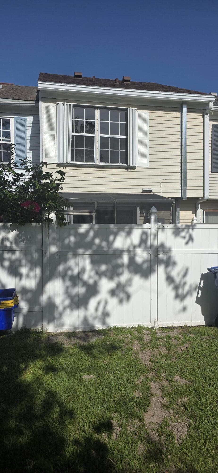407 GEORGIAN PARK Drive