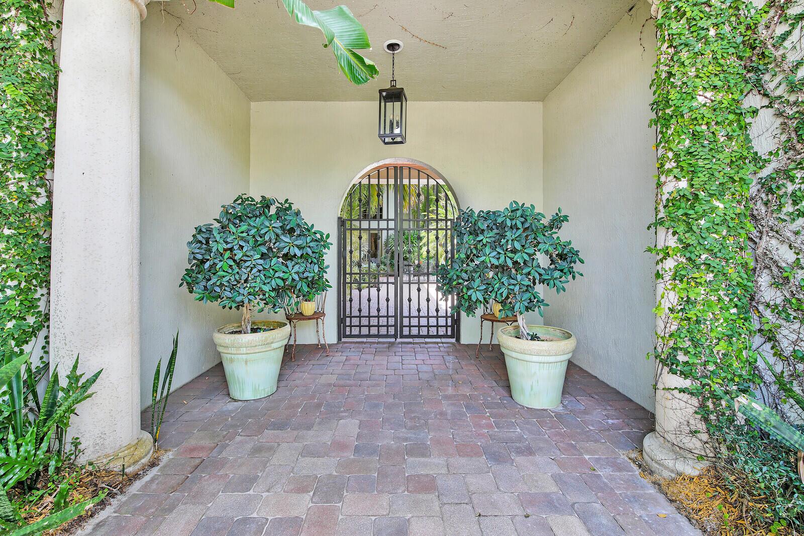 1128 San Michele Way