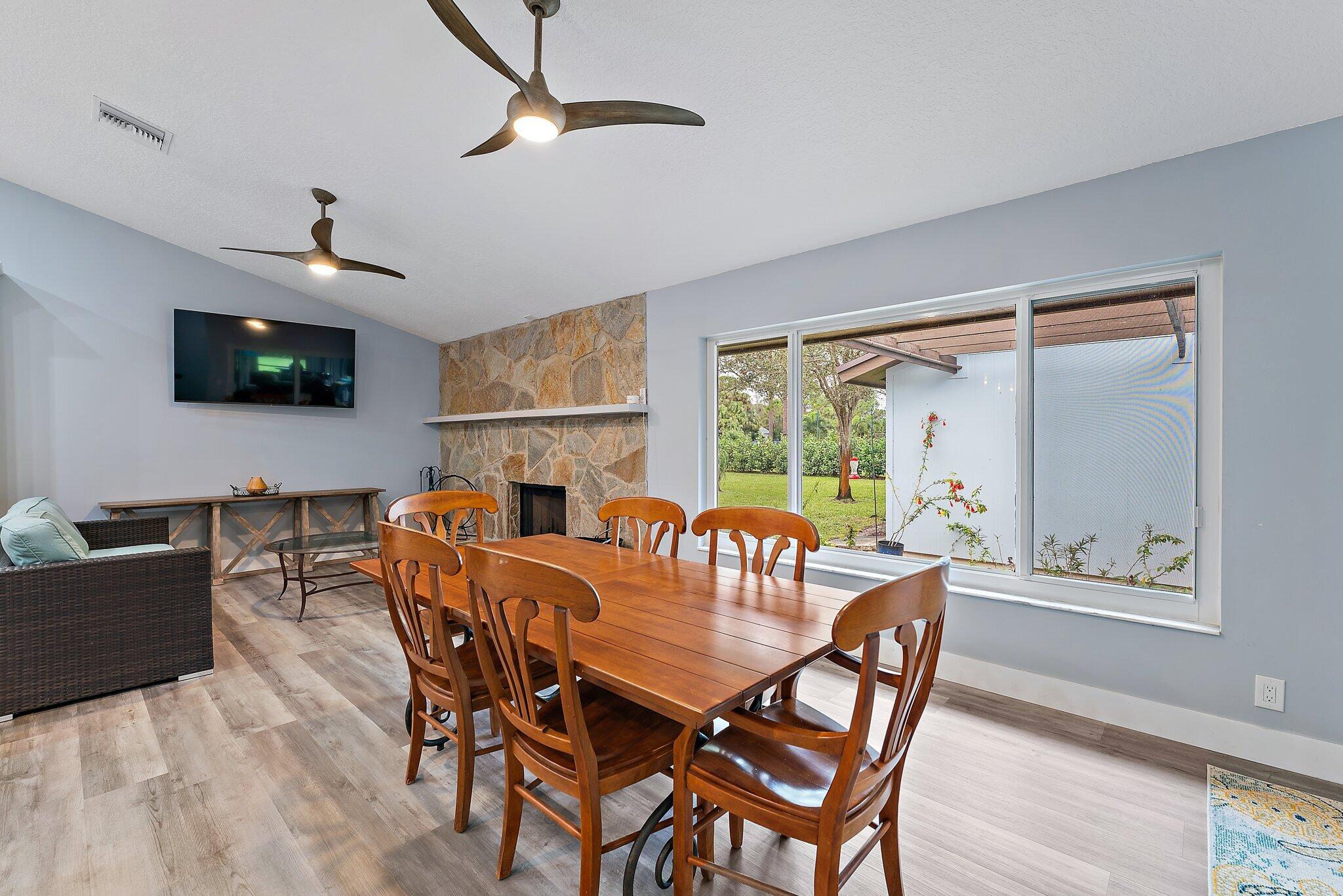6799 Imperial Woods Road