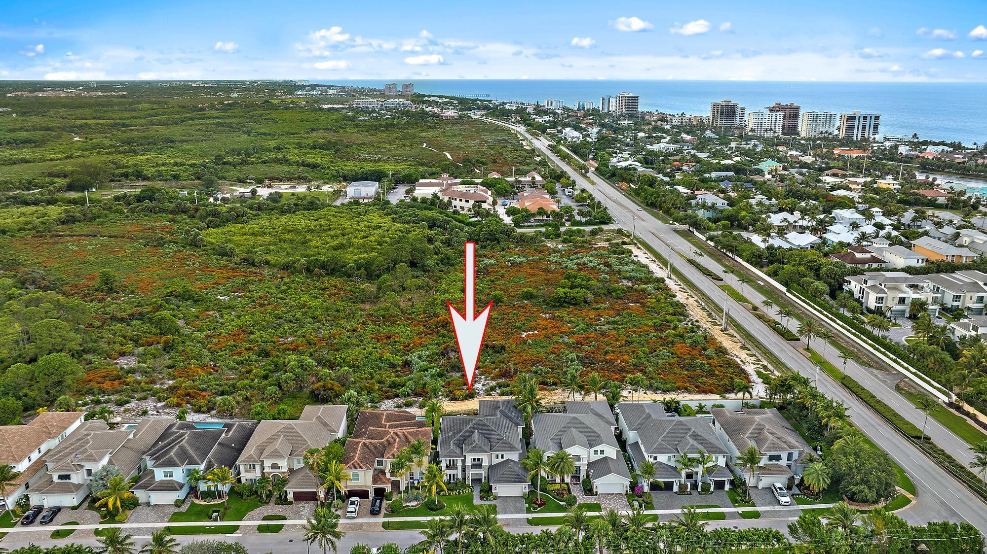 1607 E Hemingway Drive