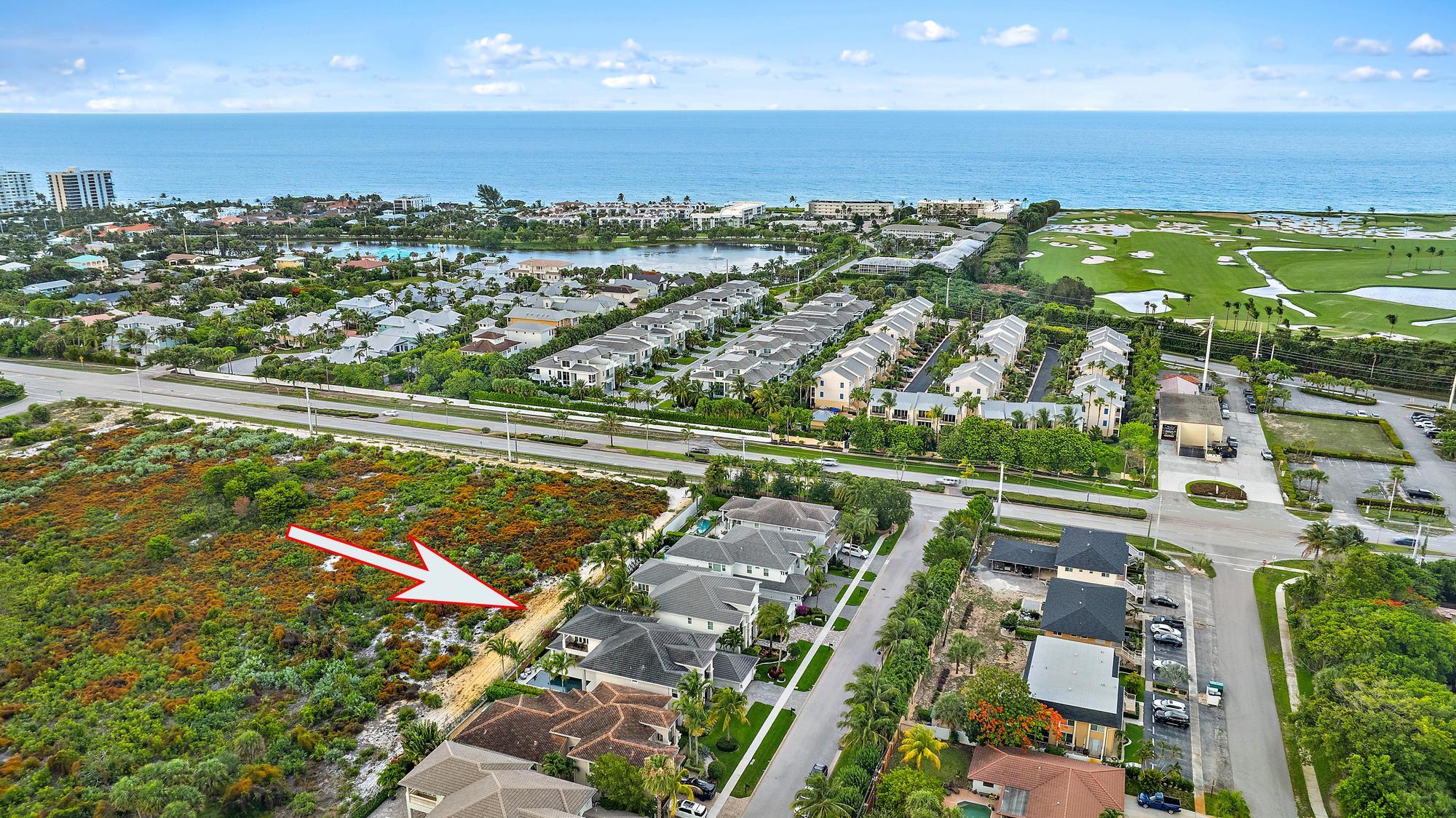 1607 E Hemingway Drive