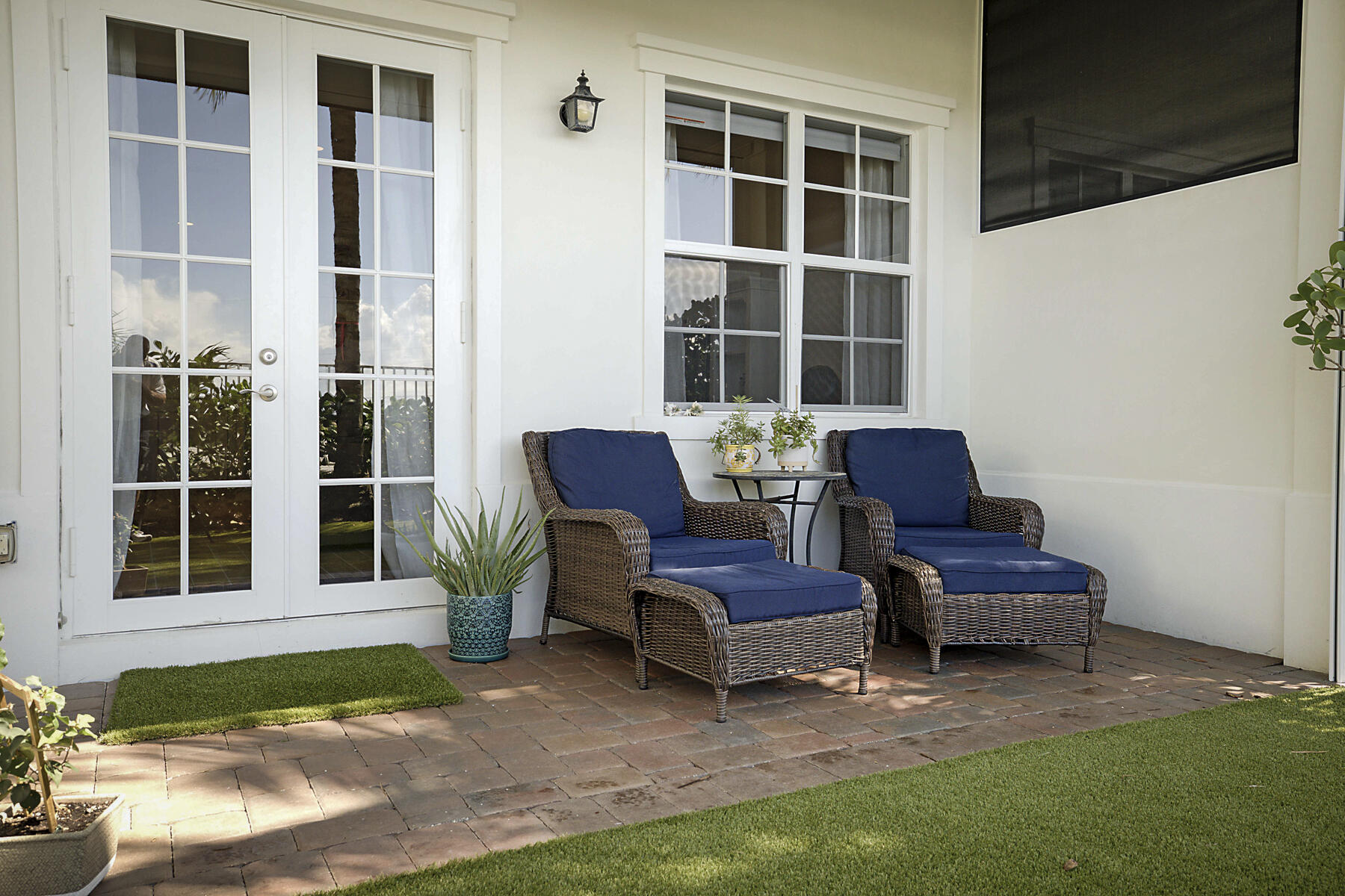 140 Ocean Breeze Drive