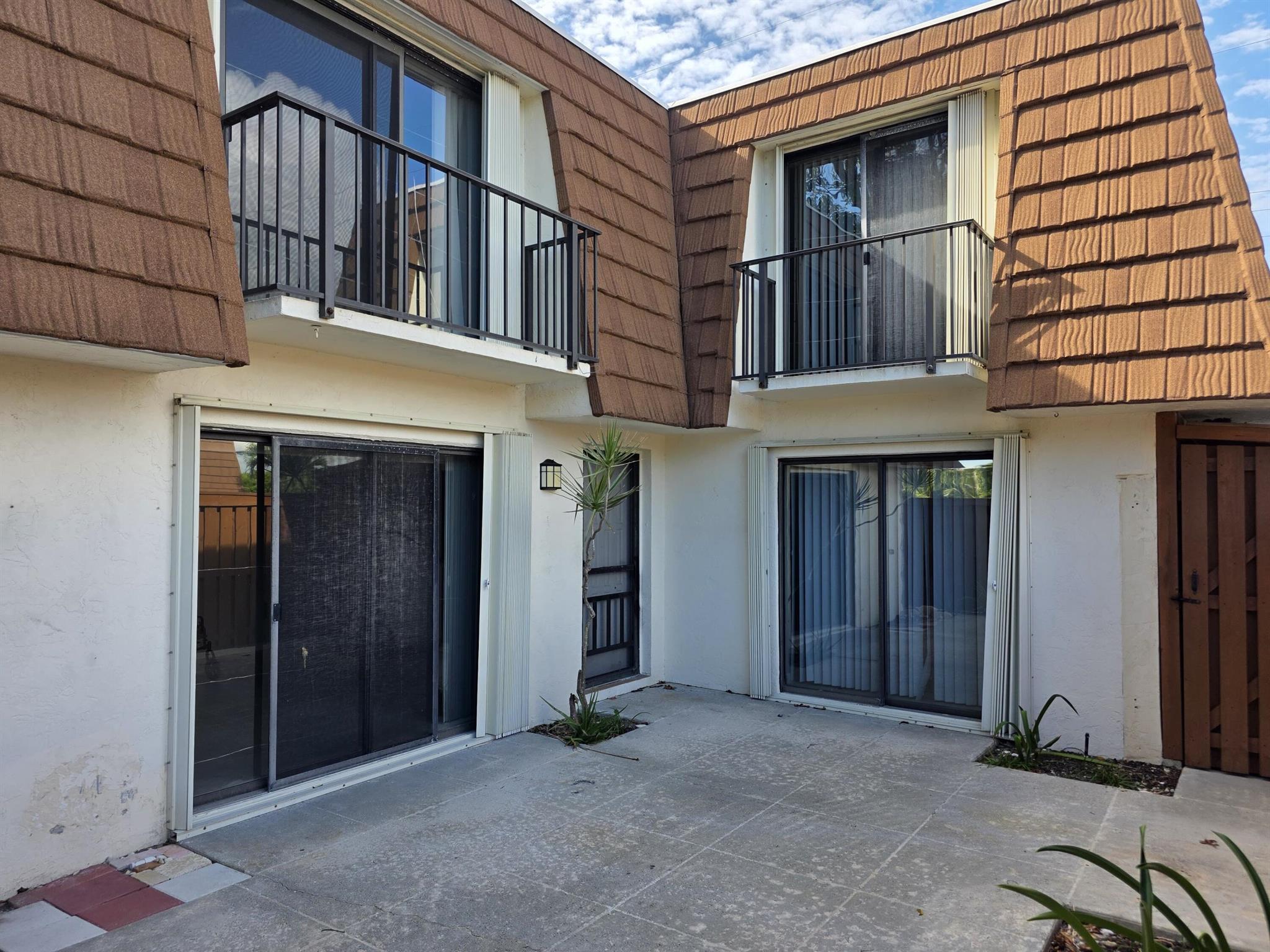 3900 County Line Road 11a