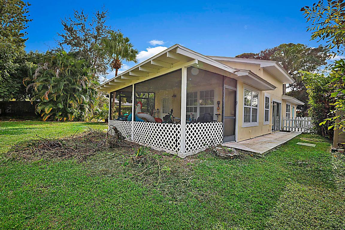 1017 SW Spruce Street