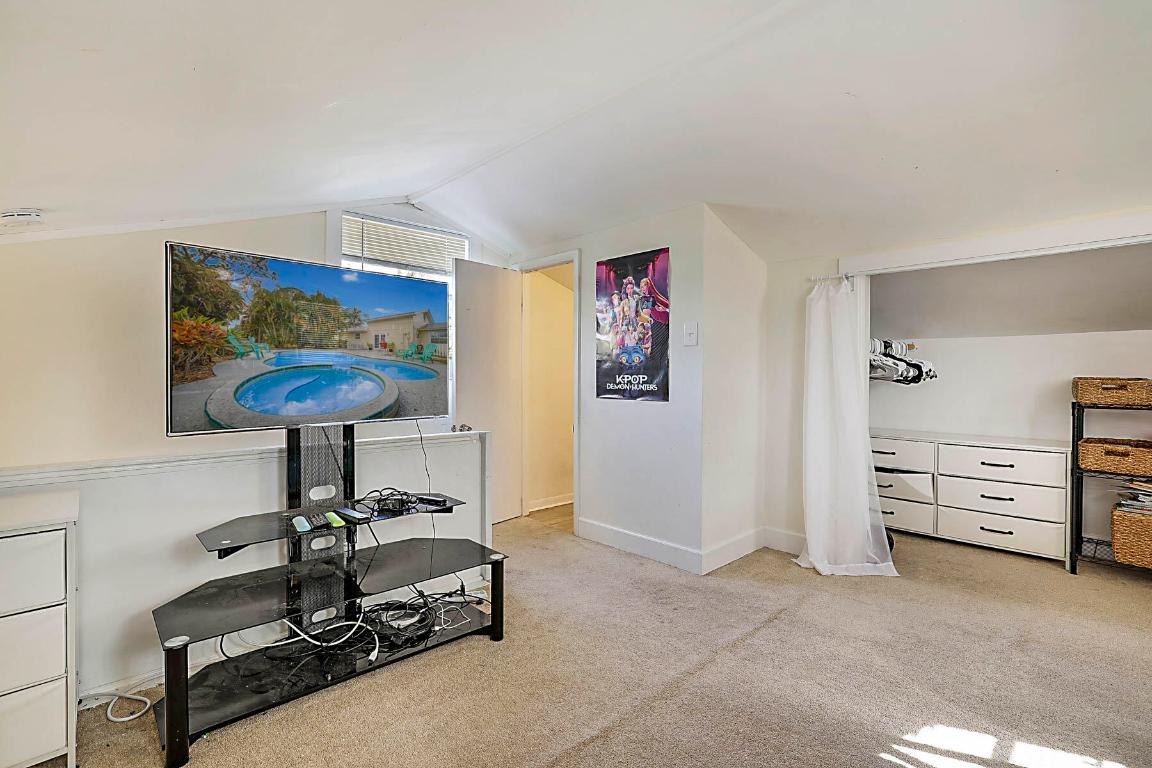 1017 SW Spruce Street