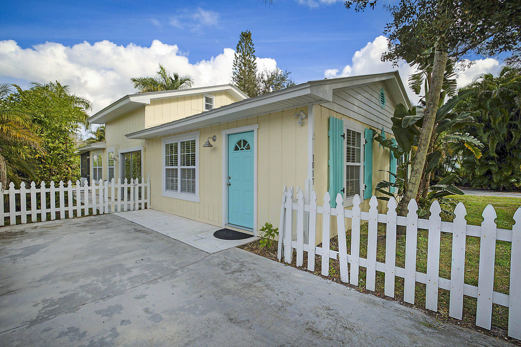 1017 SW Spruce Street