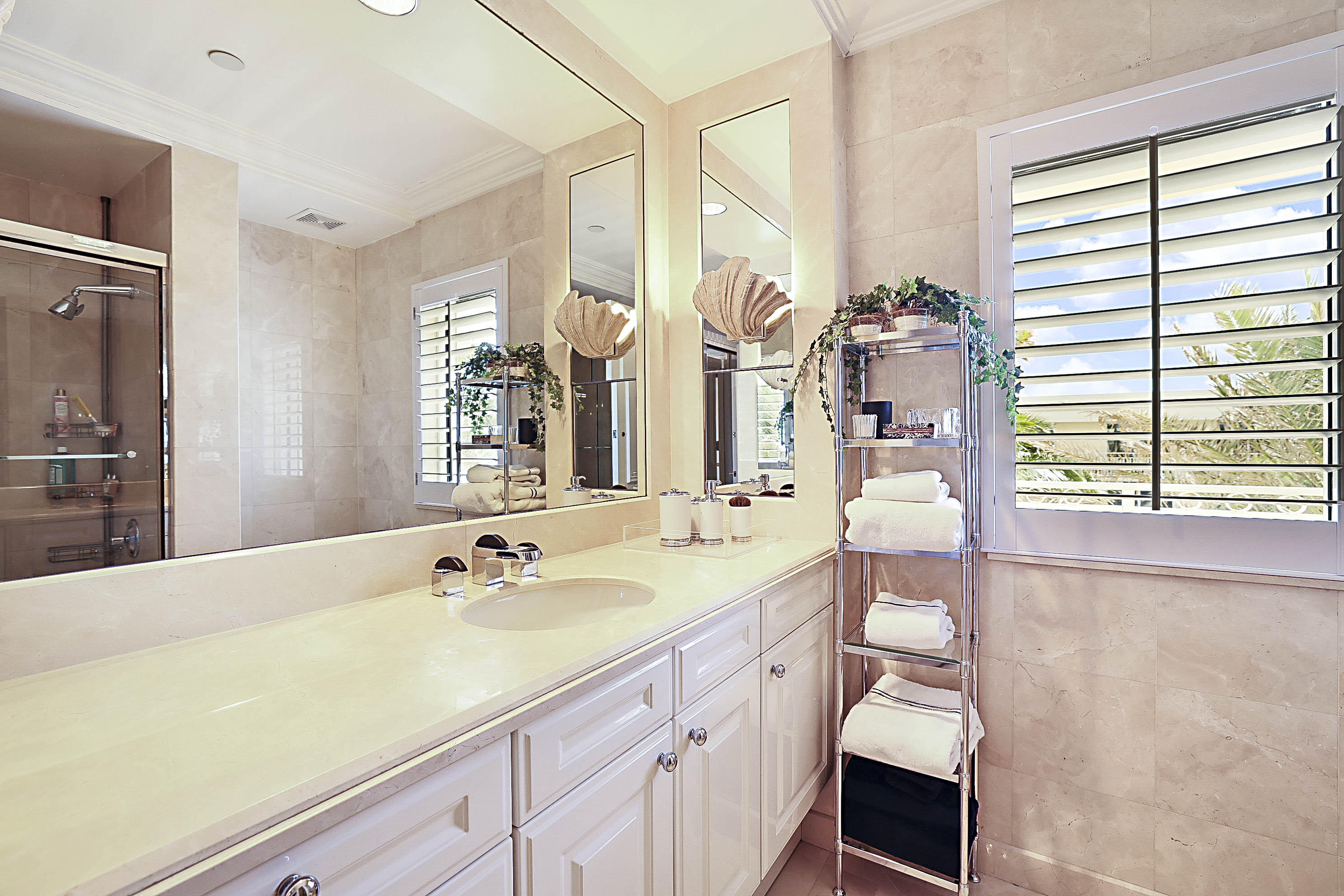 19950 S Beach Rd Road 4