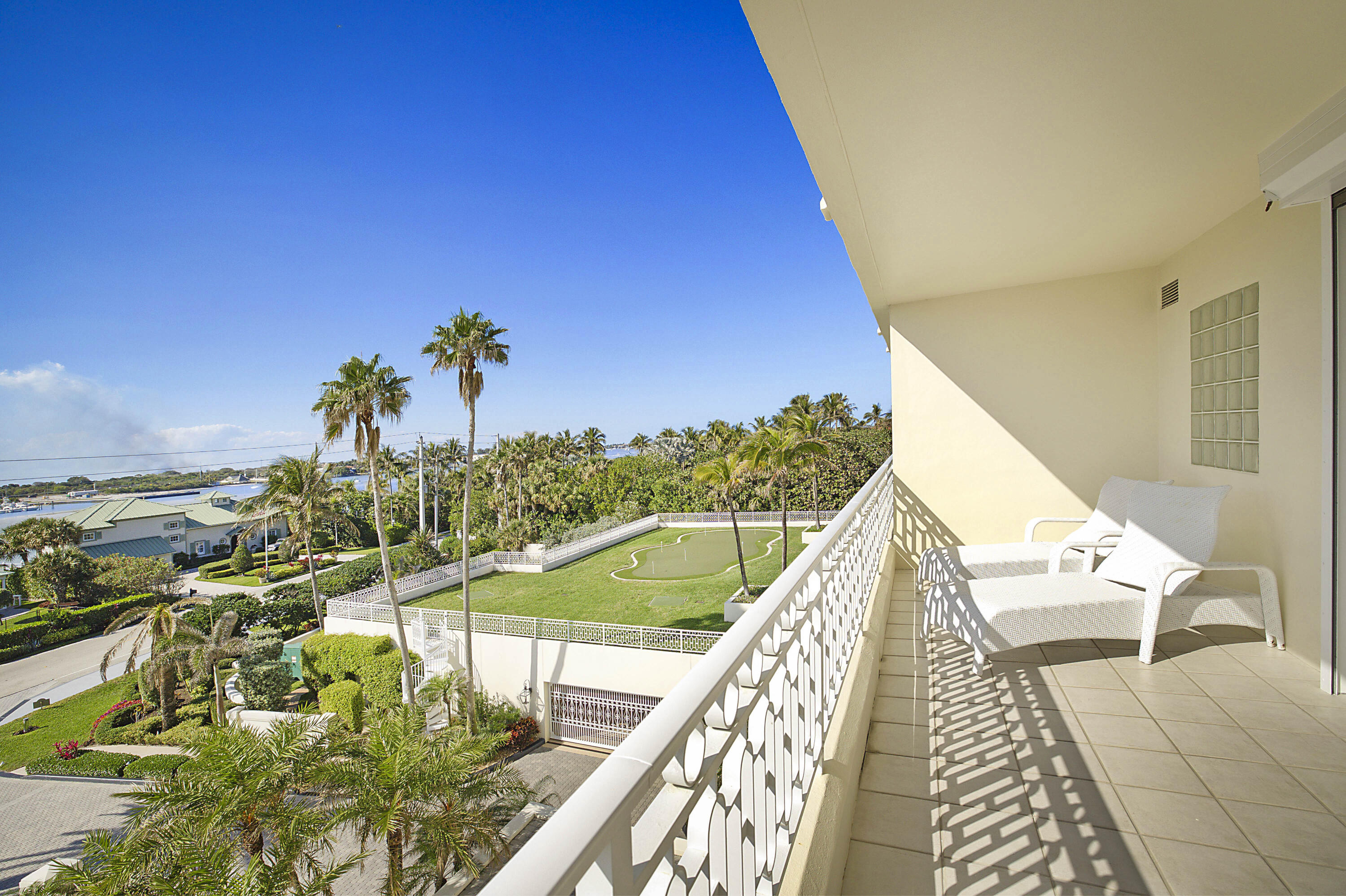 19950 S Beach Rd Road 4