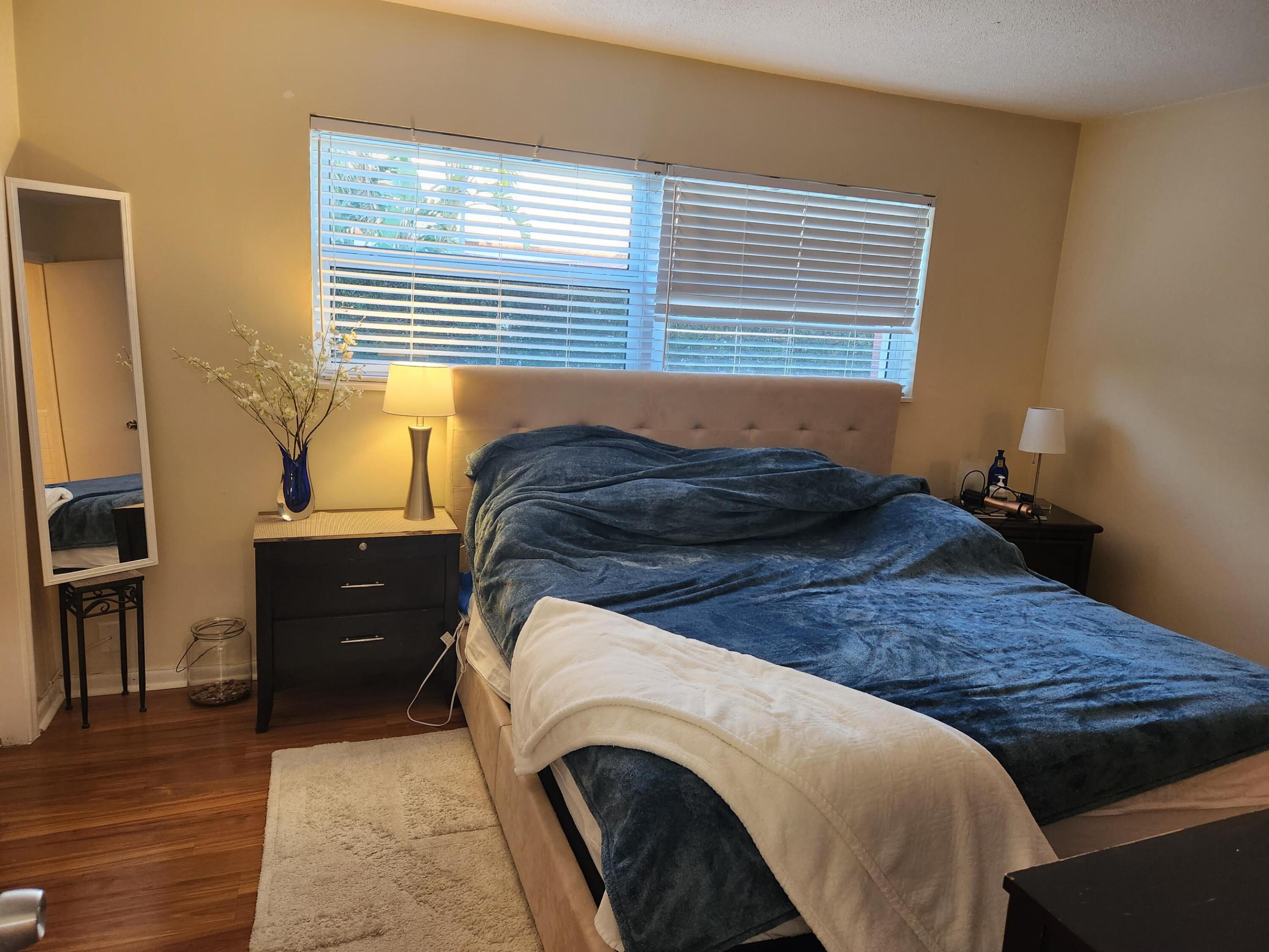 148 Yacht Club Drive 10