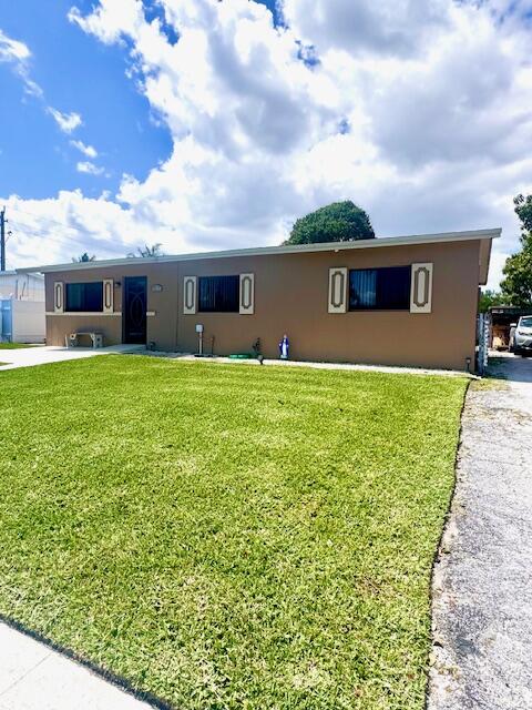 1481 SW 7th Terrace