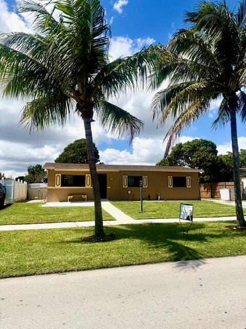 1481 SW 7th Terrace