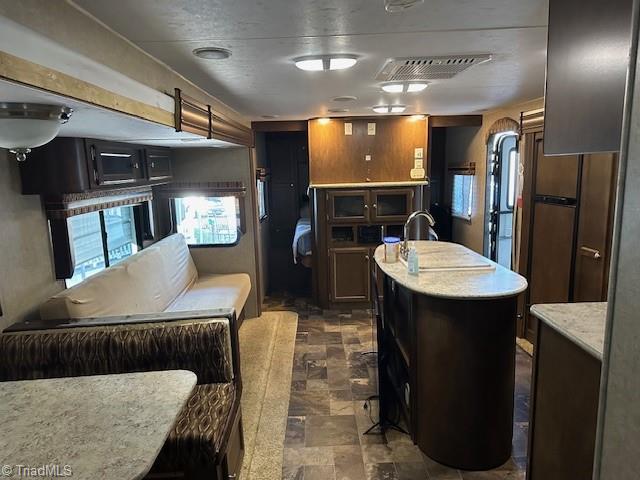 140 & 142 Hideaway Trail