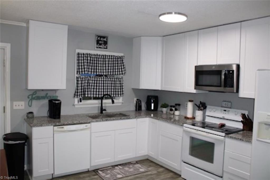 207 S Gold Branch Road