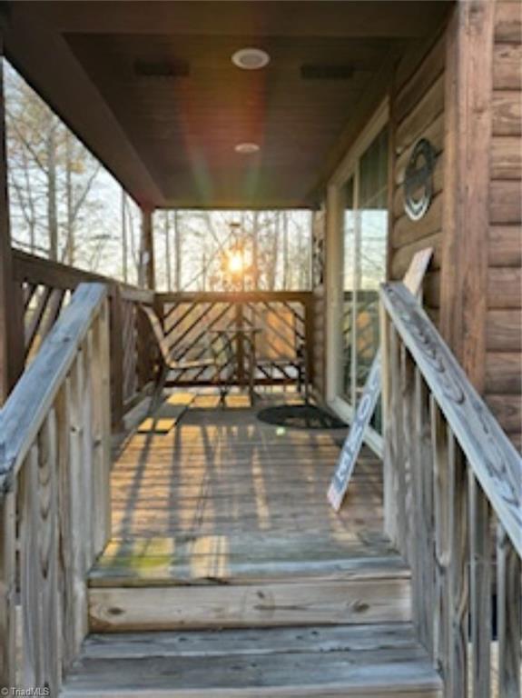 200 Lake Tillery Trail