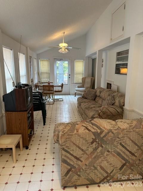 147 Deer Park Road