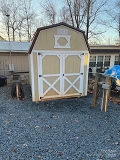 200 Lake Tillery Trail Unit: 16C