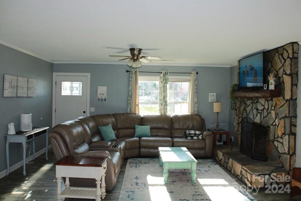 207 Gold Branch Road