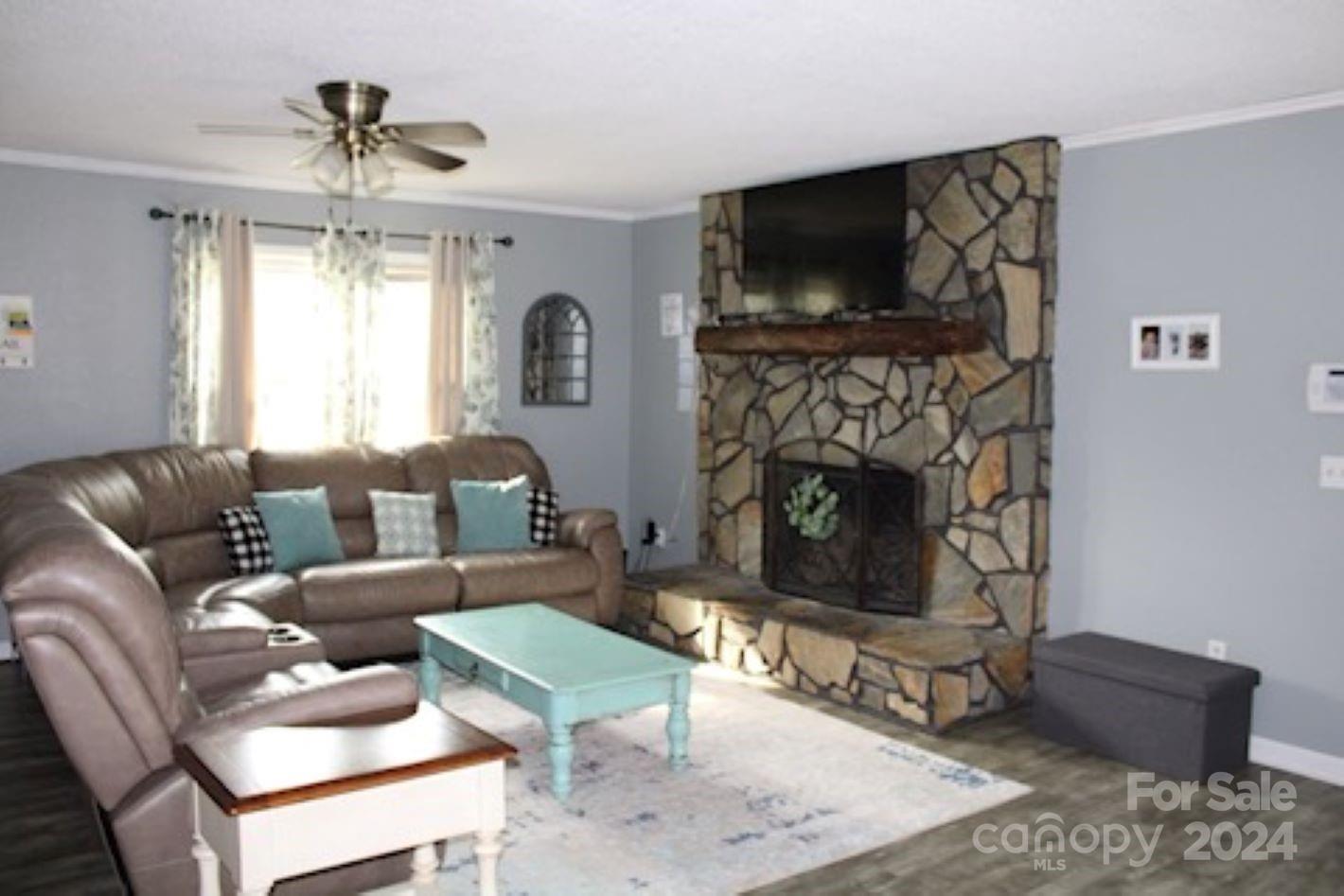 207 Gold Branch Road