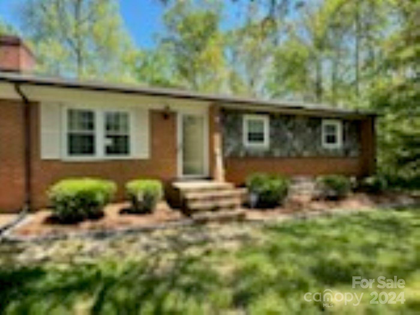 207 Gold Branch Road