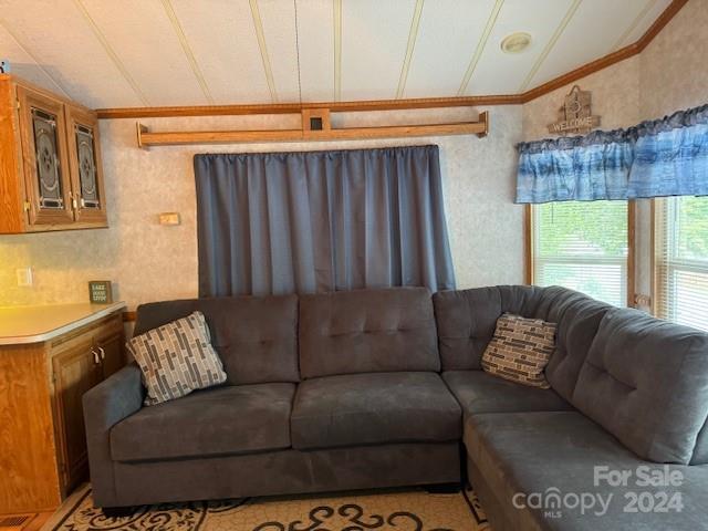 123 Indian Harbor Trail