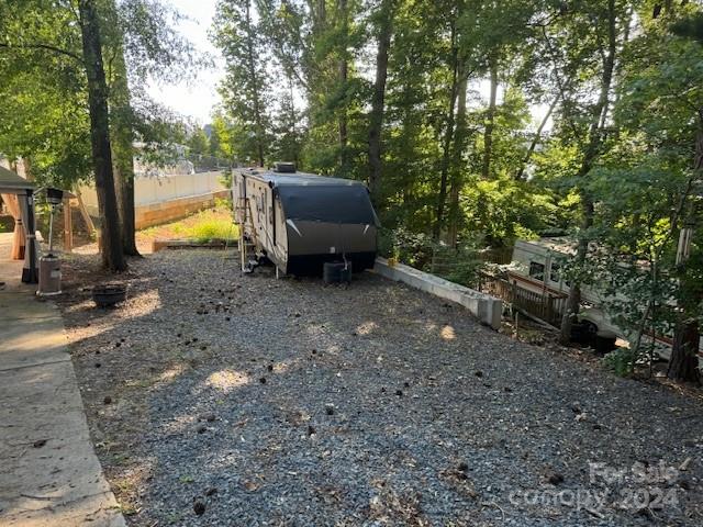 105 River Ridge Trail