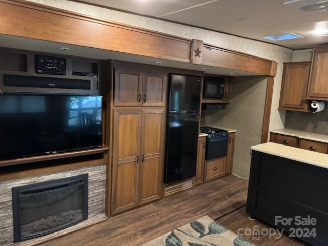 111 Holly Cove Trail