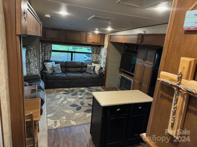 111 Holly Cove Trail