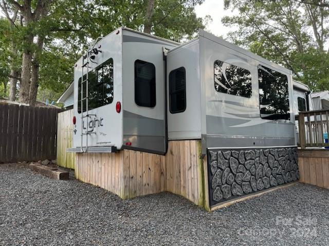 111 Holly Cove Trail