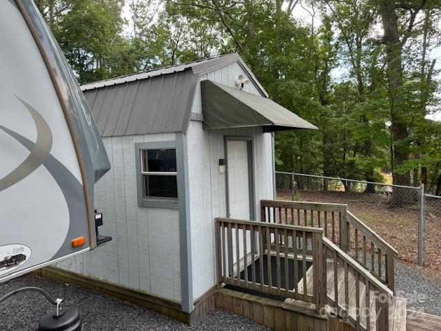 111 Holly Cove Trail