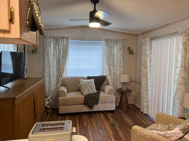 103 Holly Harbor Trail Unit: 348A