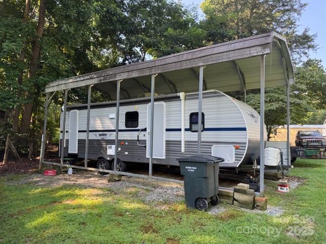 1761 Finch Farm Road Unit: 4
