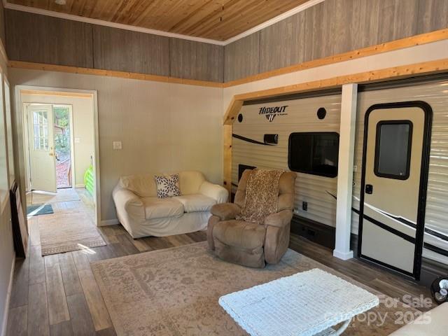 113 Deer Park Road Unit: 9&10D