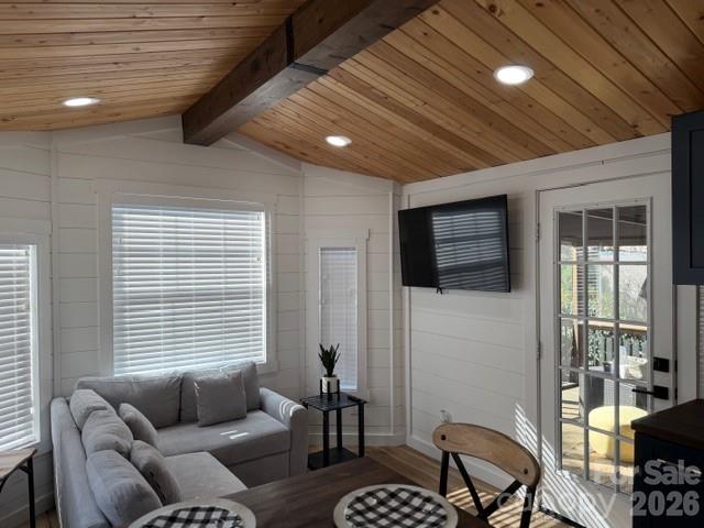 206 Cardinal Drive Unit: 679