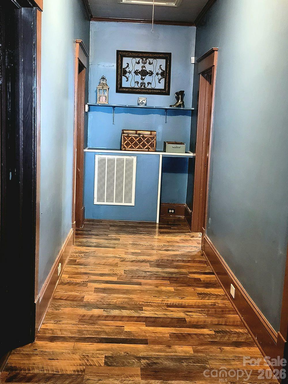 109 Ridge Avenue