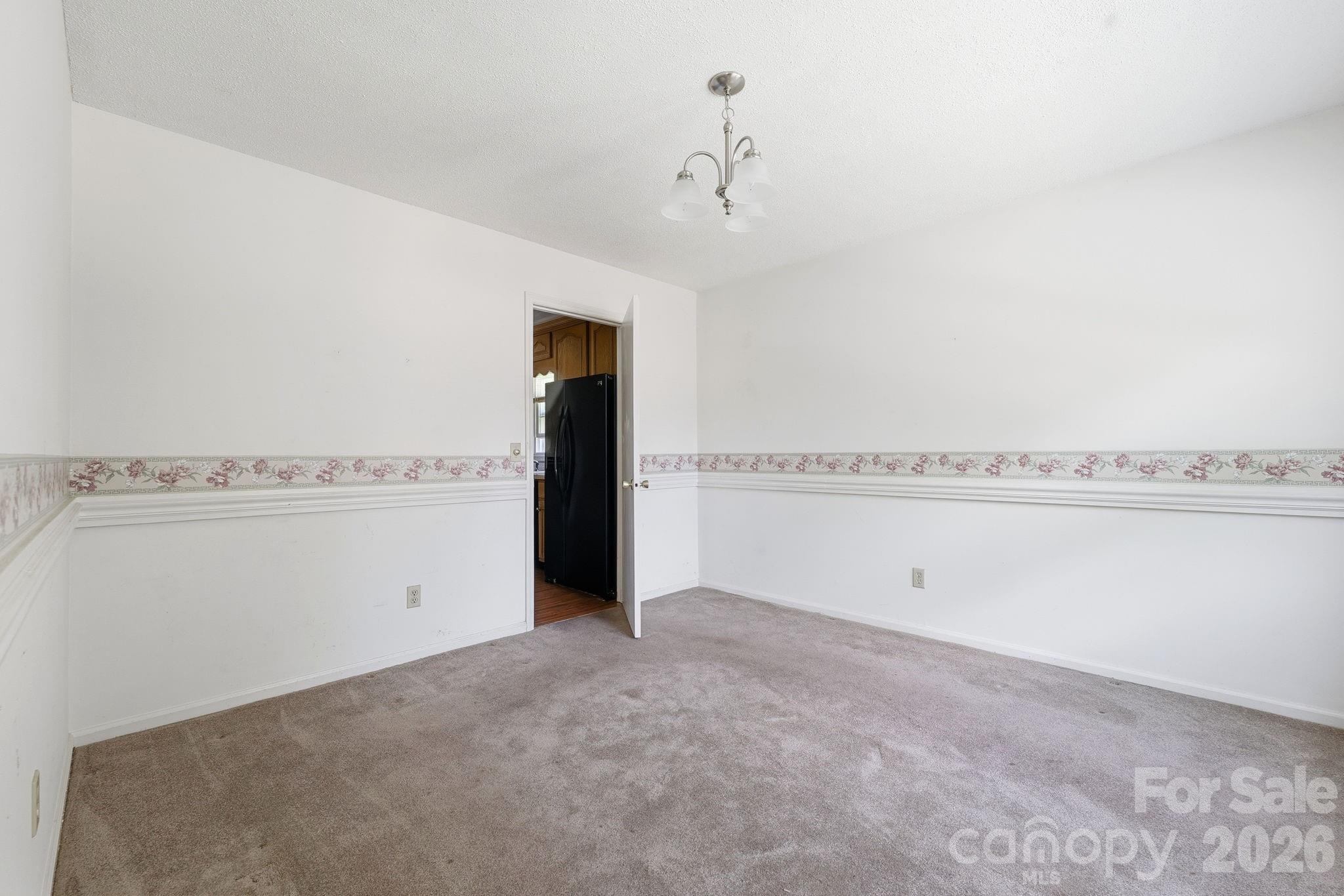 994 Tamworth Road