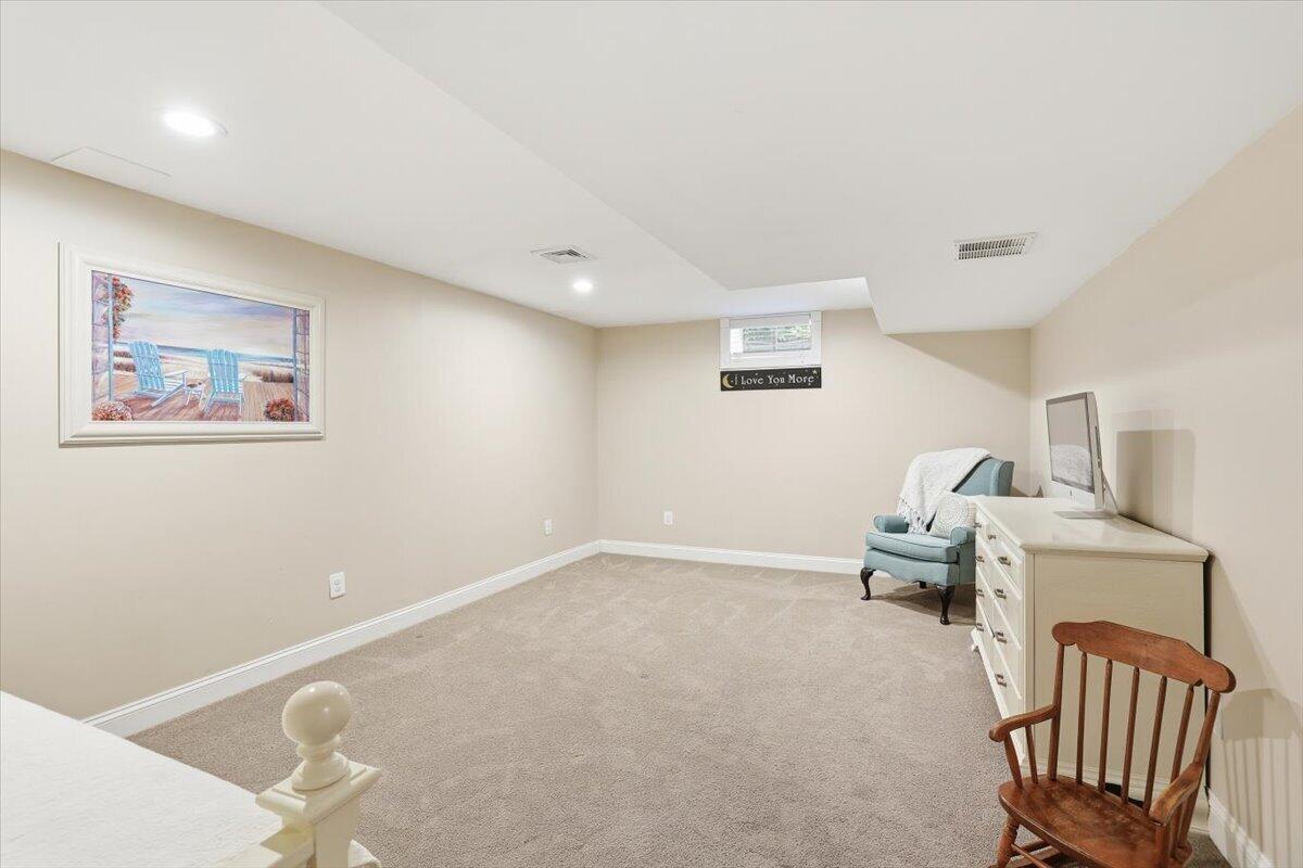 140 Pheasant Hill Circle