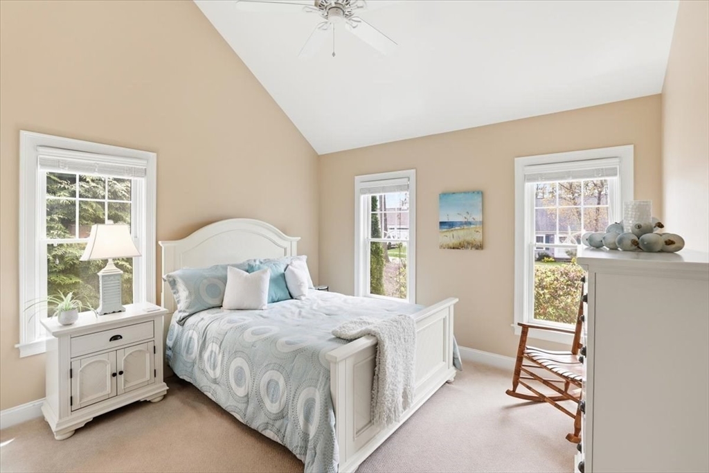 140 Pheasant Hill Cir