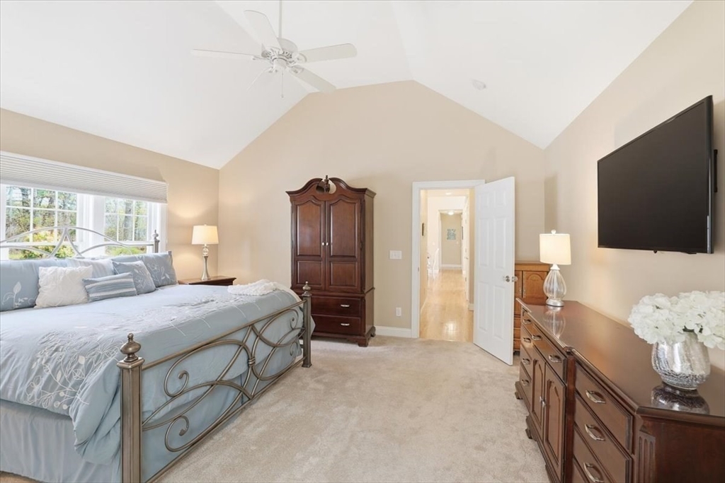 140 Pheasant Hill Cir