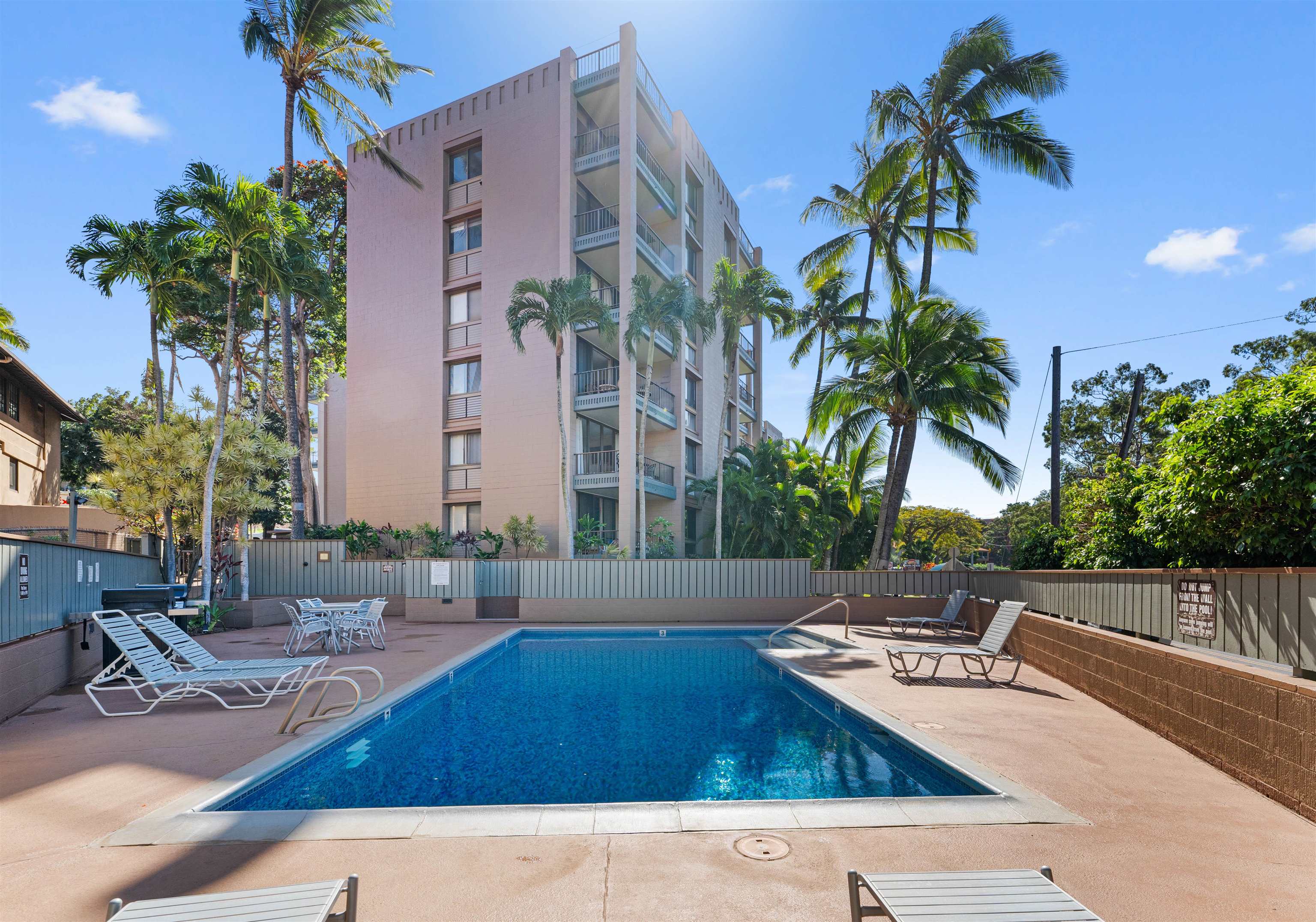 4310 Lower Honoapiilani Rd Unit: 609