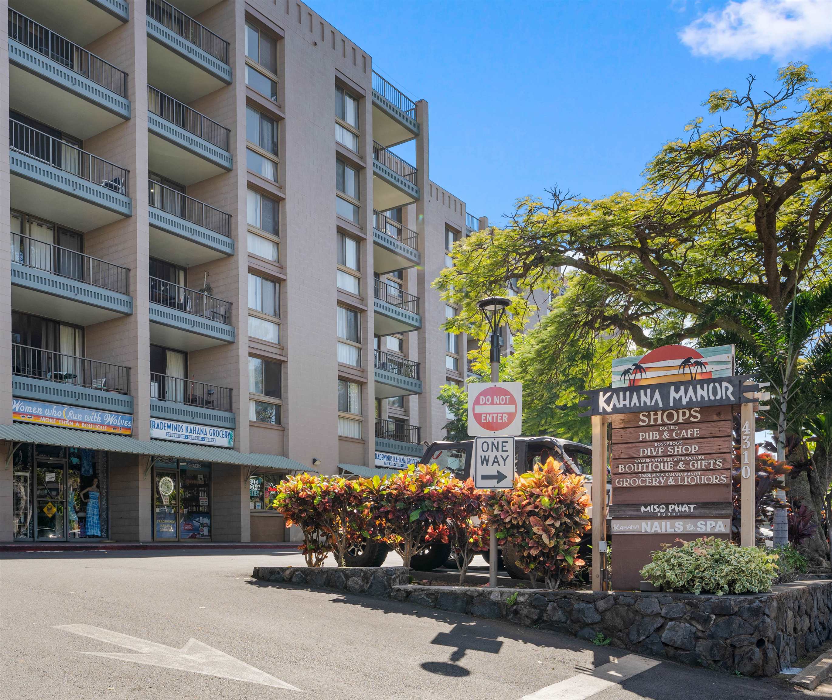 4310 Lower Honoapiilani Rd Unit: 609